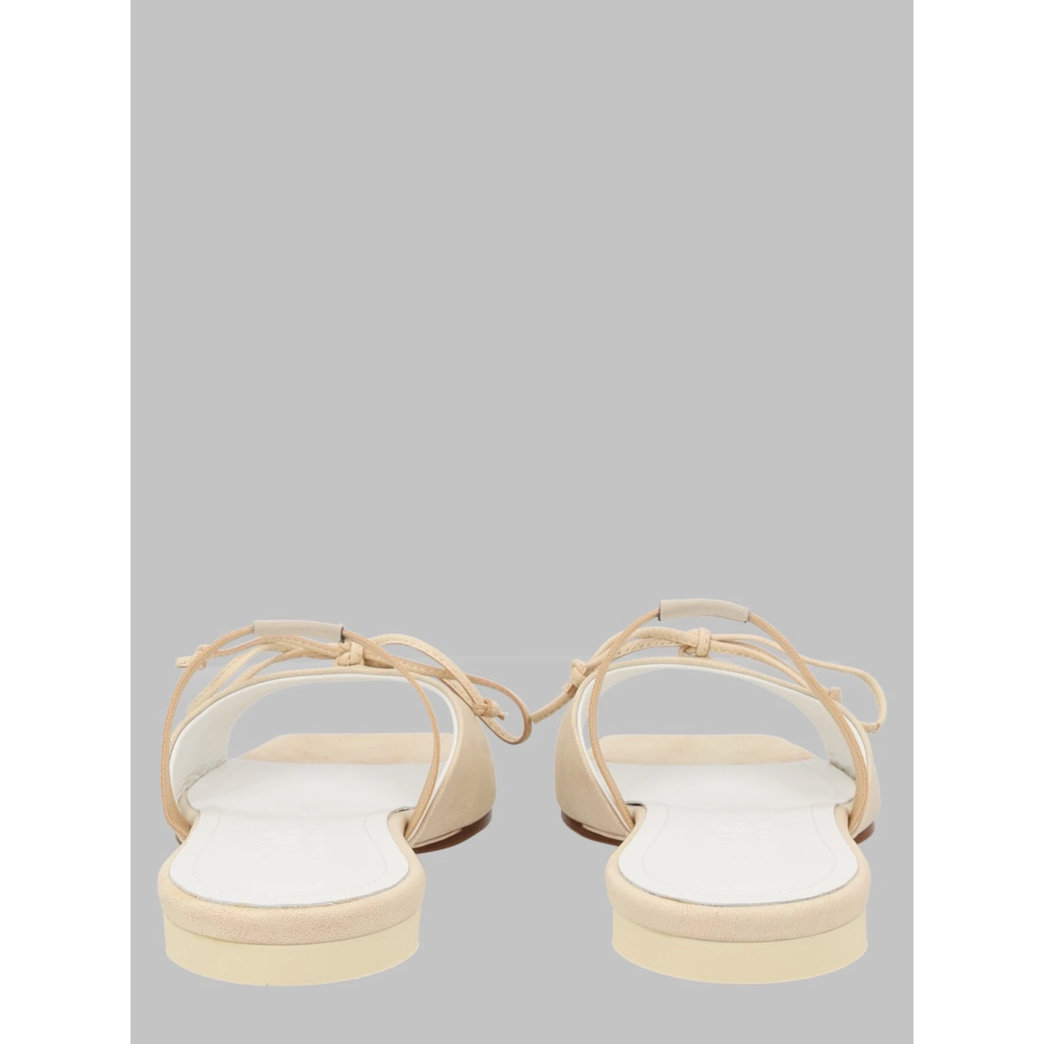 SANDALO SLINGBACK CON DETTAGLIO A FIOCCO