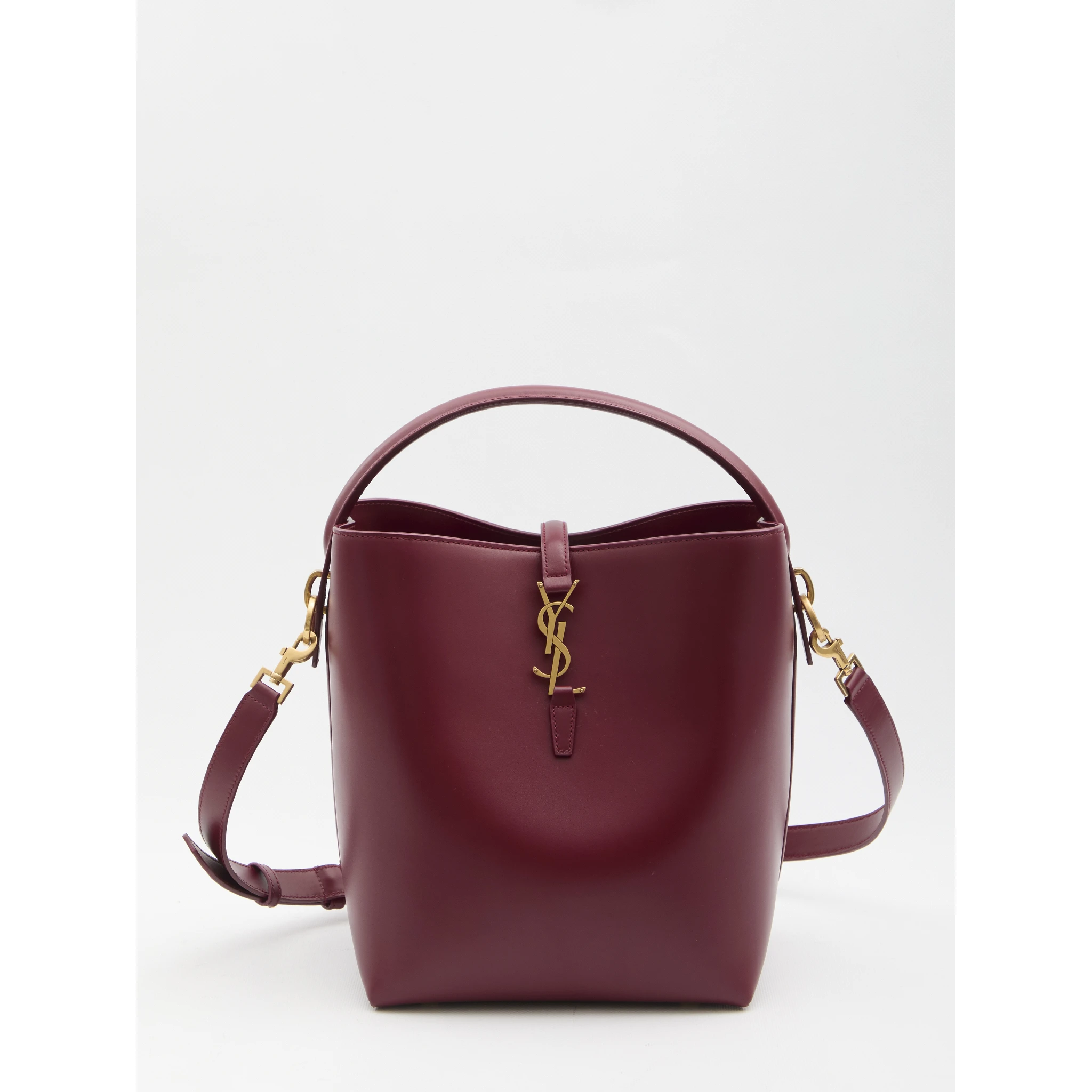 Le 37 bucket bag