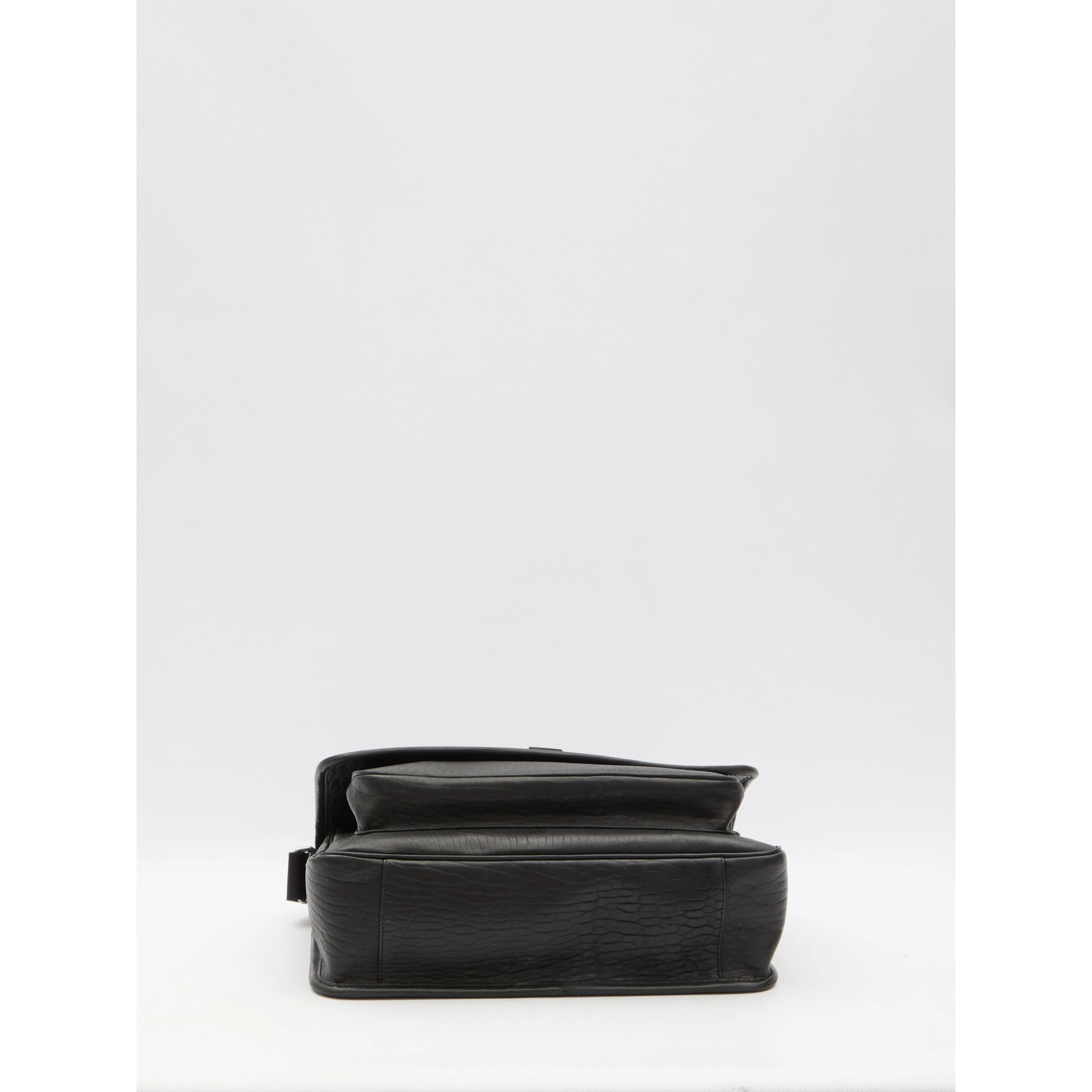 Niki Messenger bag