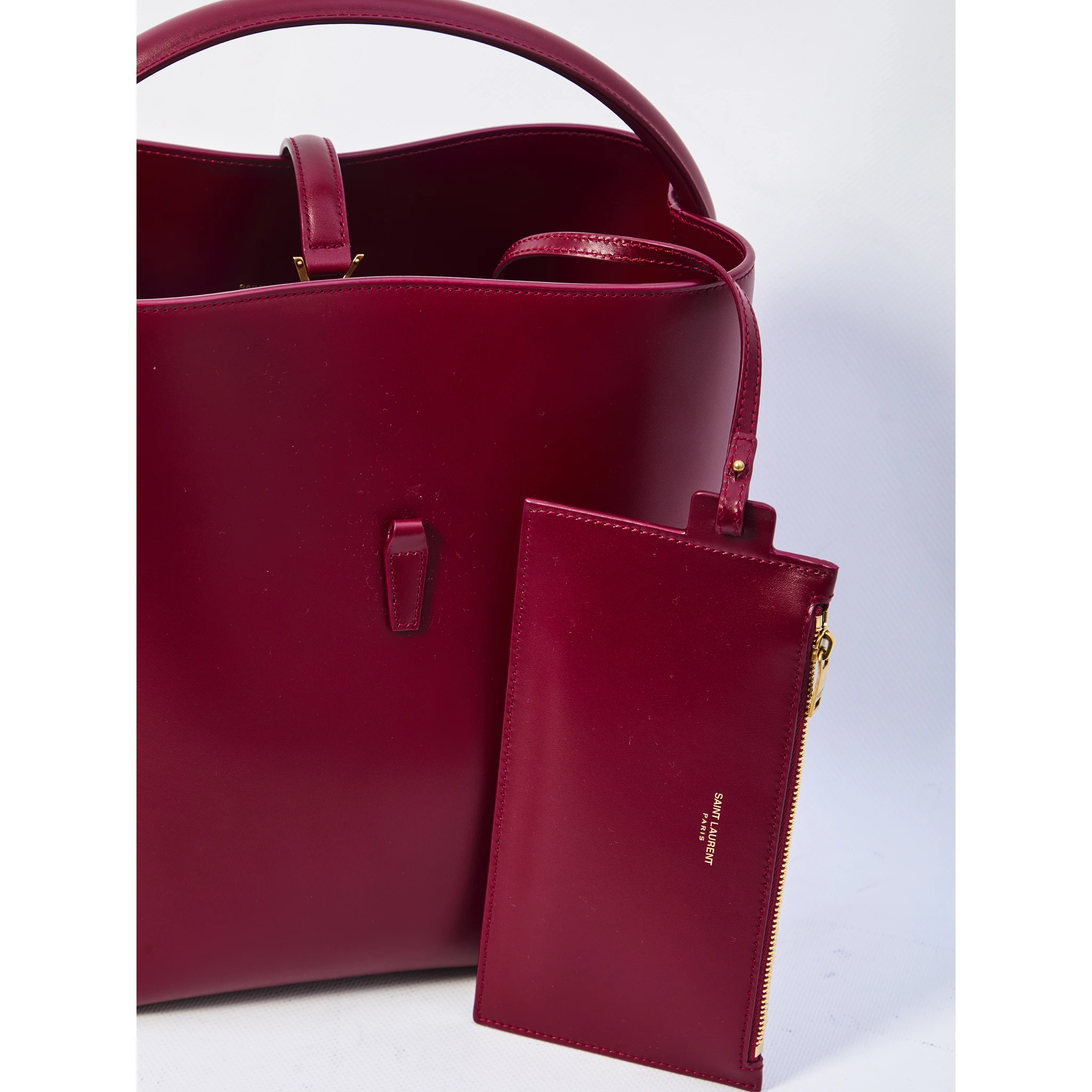 Le 37 bucket bag