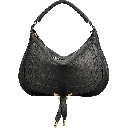 Chloè  Black