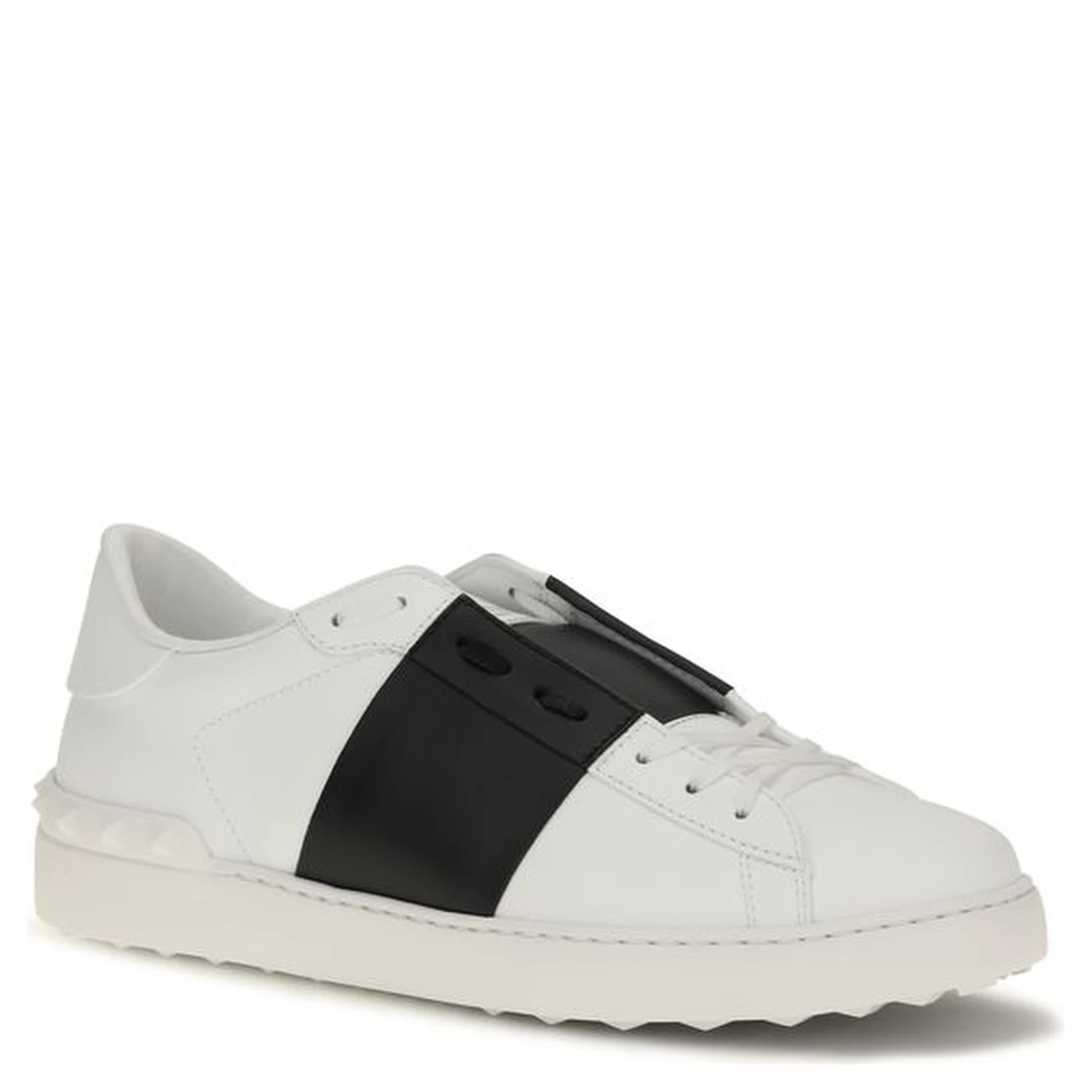 Black And White Calf Leather Bos Taurus Low Top Sneakers