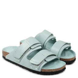 uji sandal