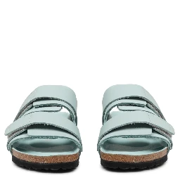 uji sandal