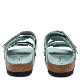 uji sandal