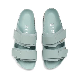 uji sandal
