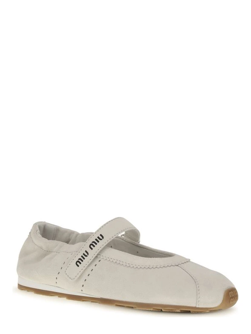 White Calf Leather Bos Taurus Ballet Flats