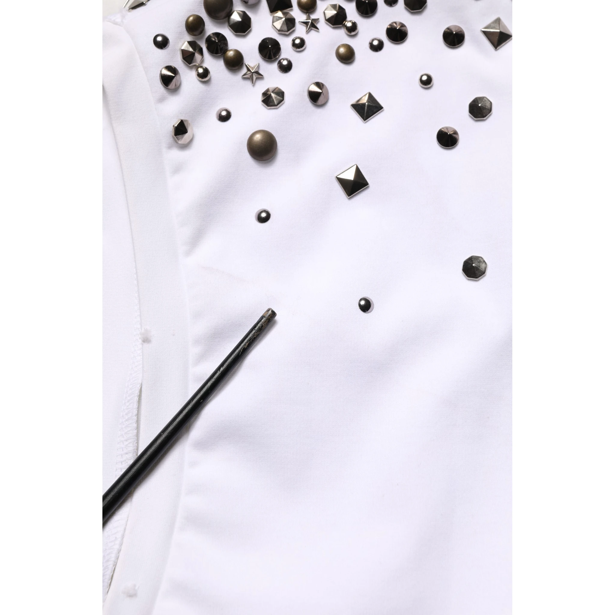 White Rhinestones Sleeveless Round Neck T-shirt