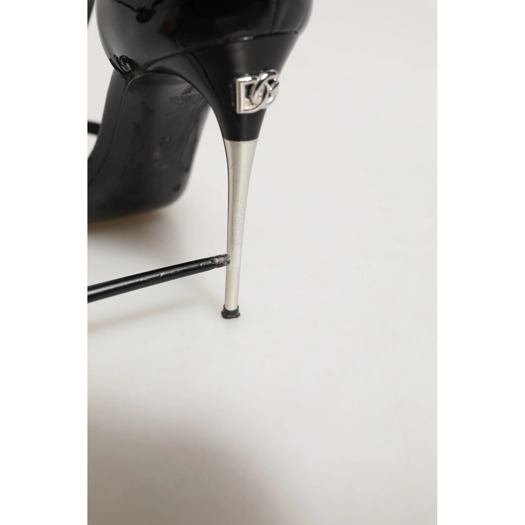 Black Leather T-strap Heels Sandals Shoes