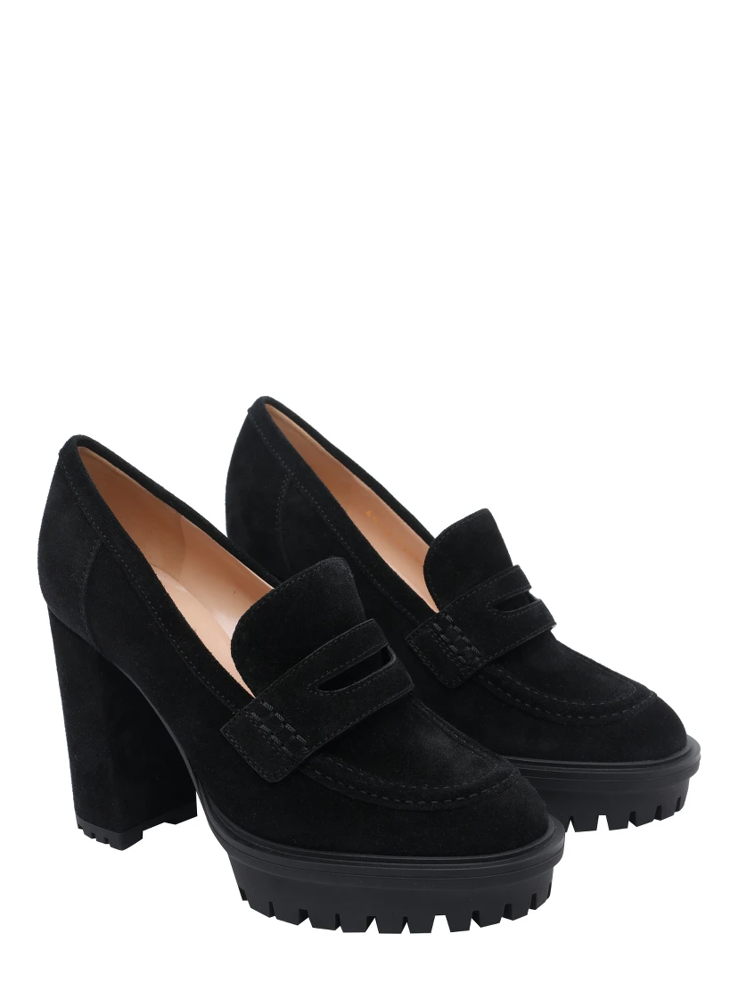 Gianvito Rossi With Heel Black
