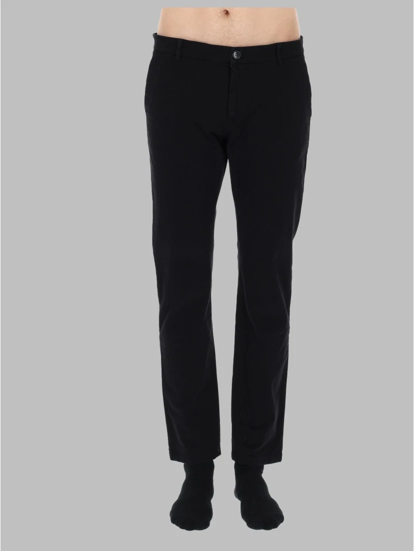 pantaloni