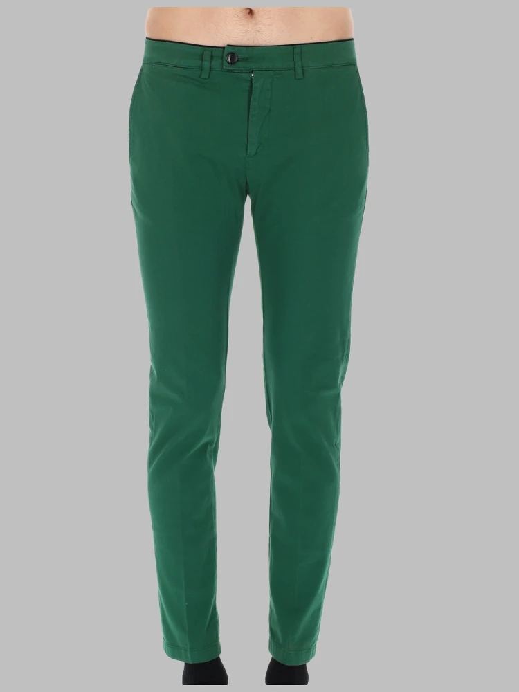 pantaloni