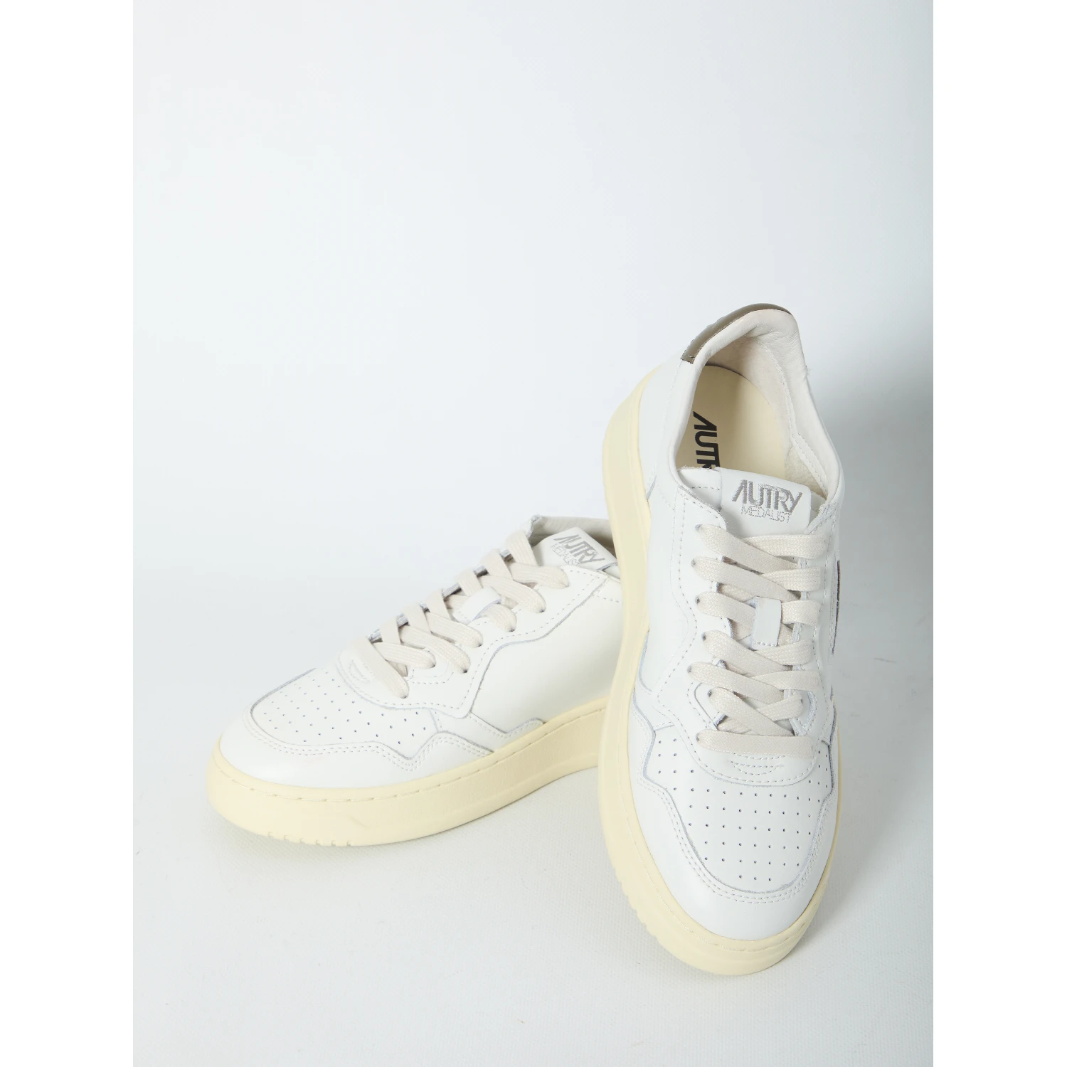 Medalist Low sneakers