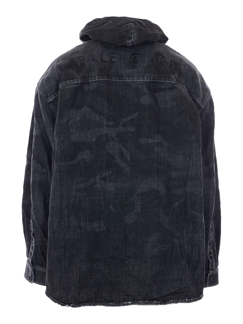 جاكيتات بالنسياغا
