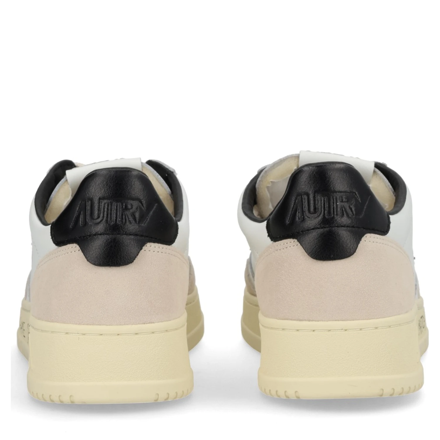 "MEDALIST LOW" SNEAKER