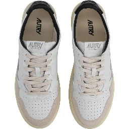 "MEDALIST LOW" SNEAKER