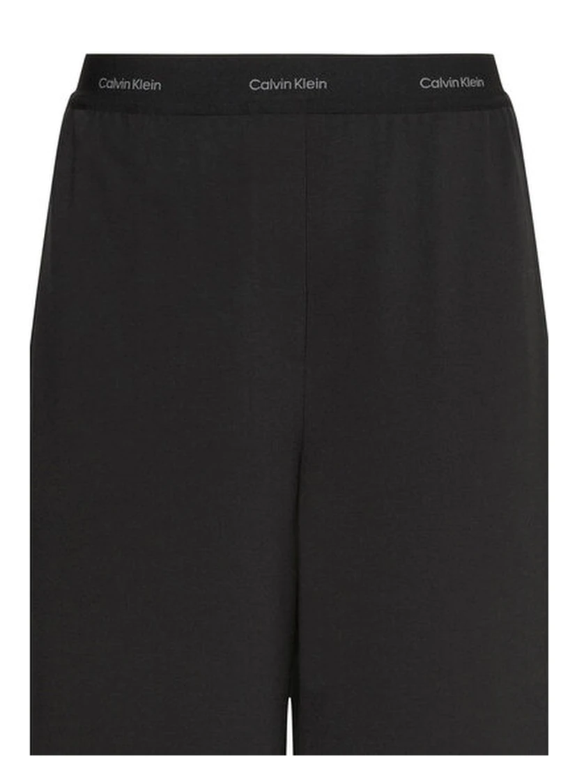 Calvin Klein RTW... Black
