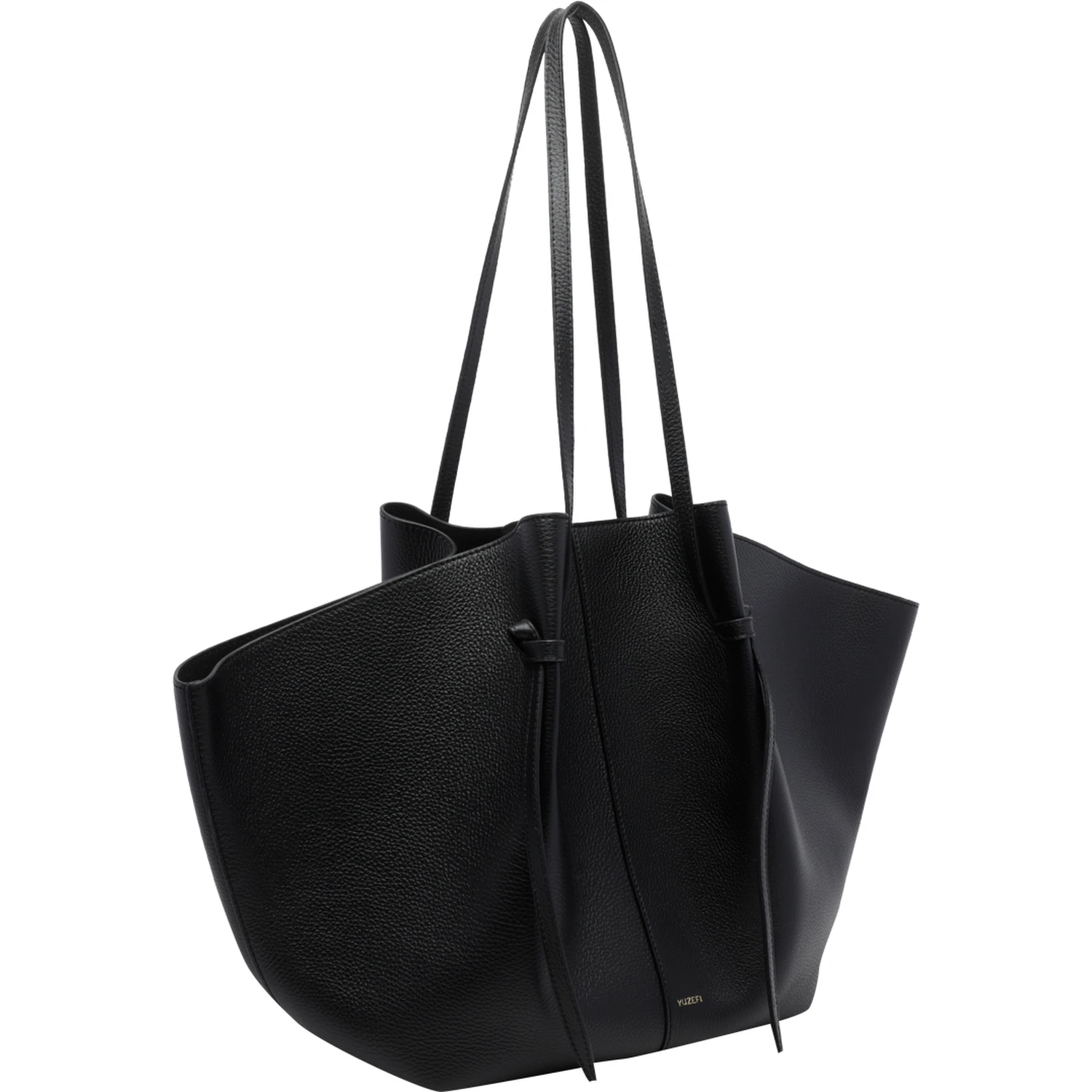 Yuzefi Bags.. Black