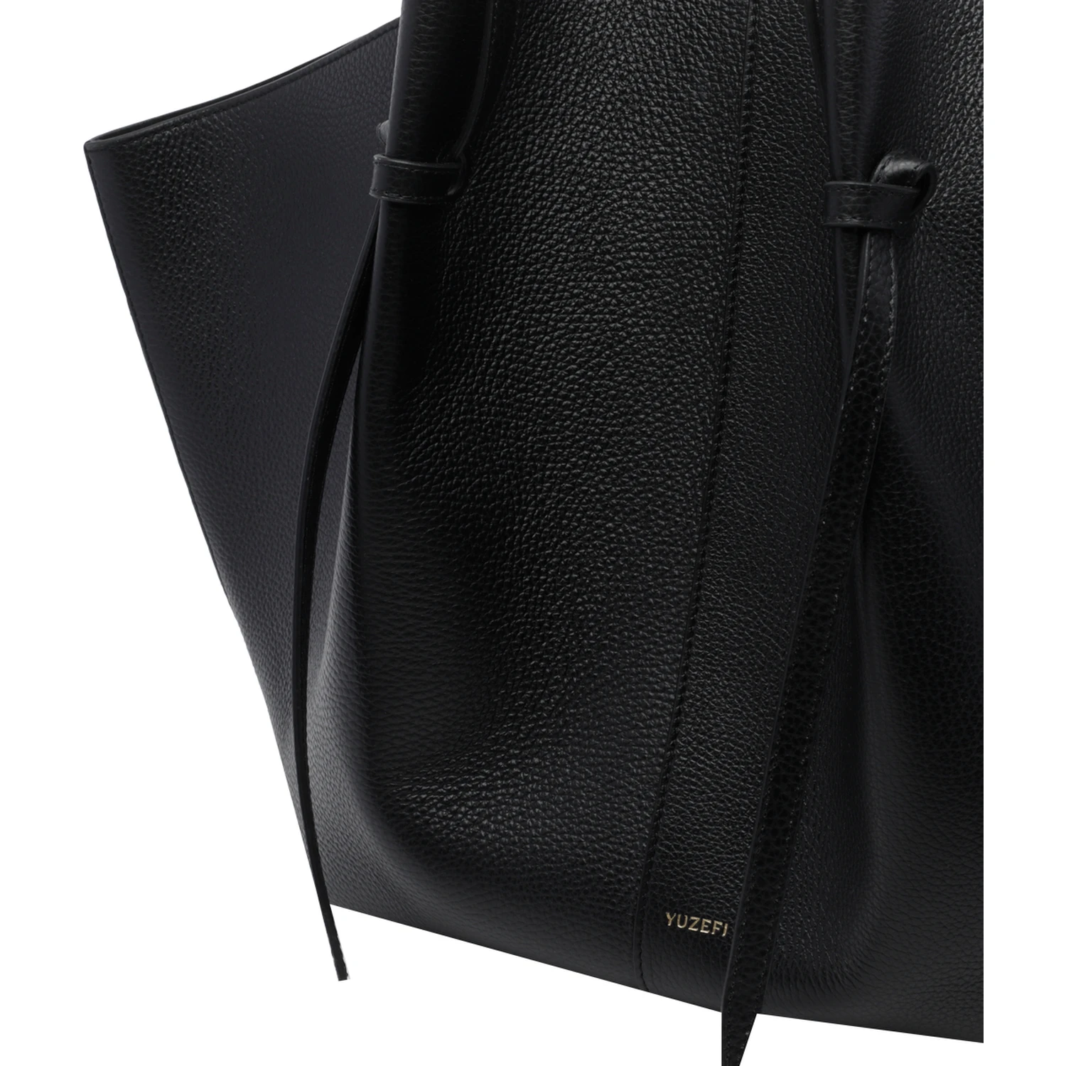Yuzefi Bags.. Black
