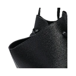 Yuzefi Bags.. Black