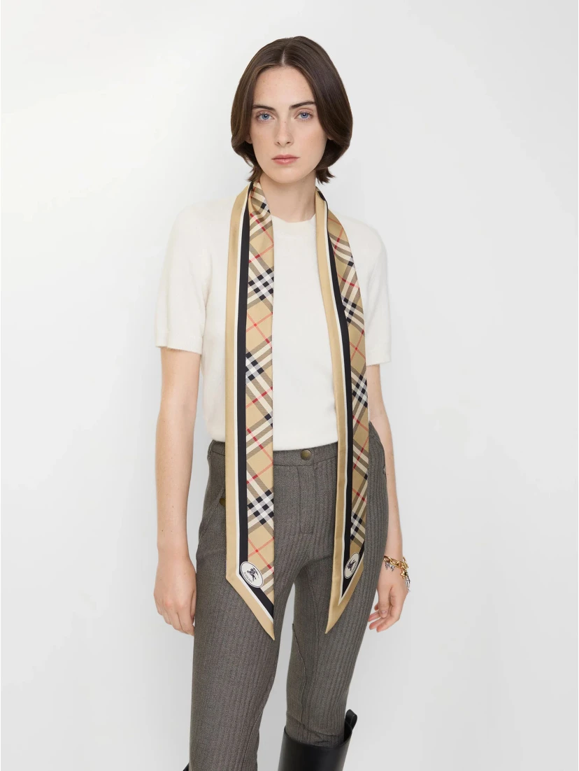 BURBERRY scarf