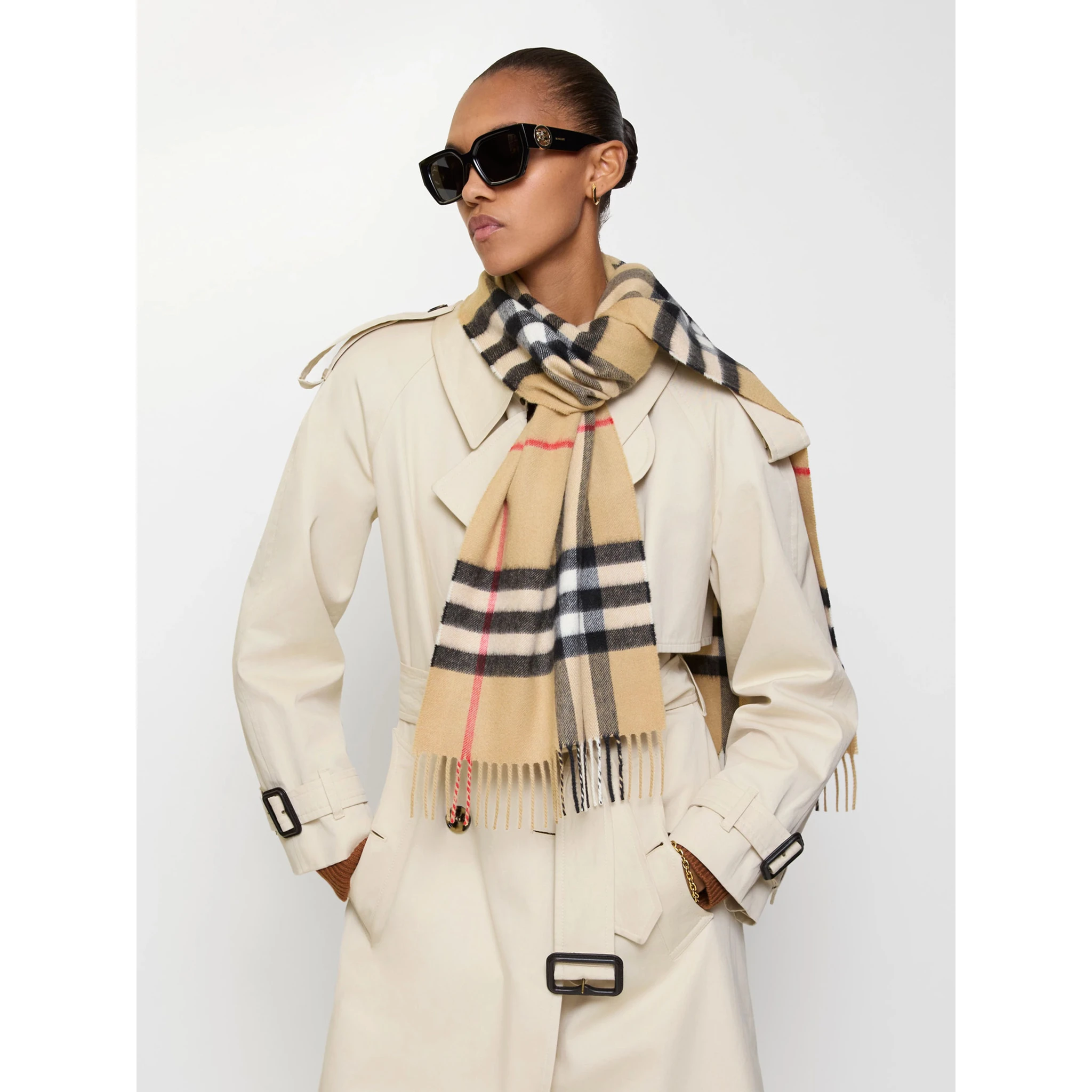 BURBERRY scarf