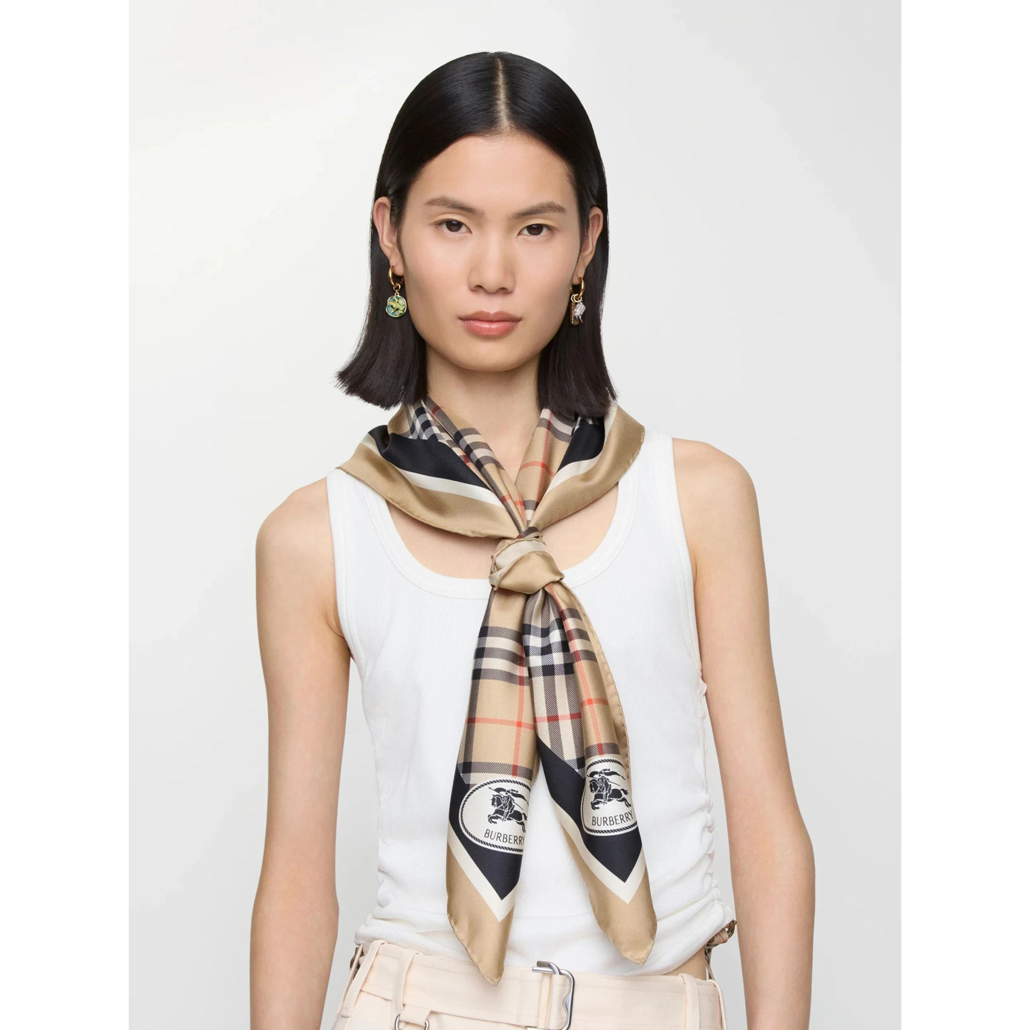 BURBERRY scarf
