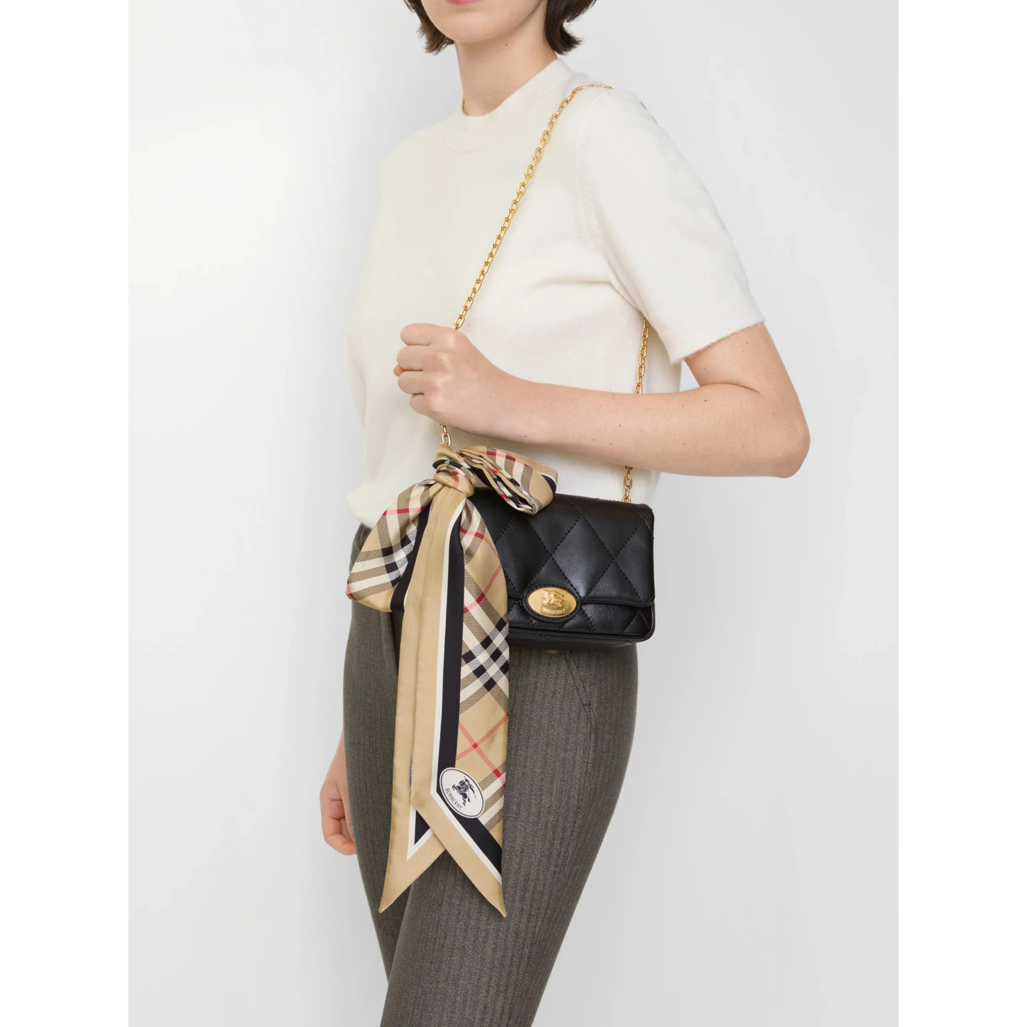 BURBERRY scarf