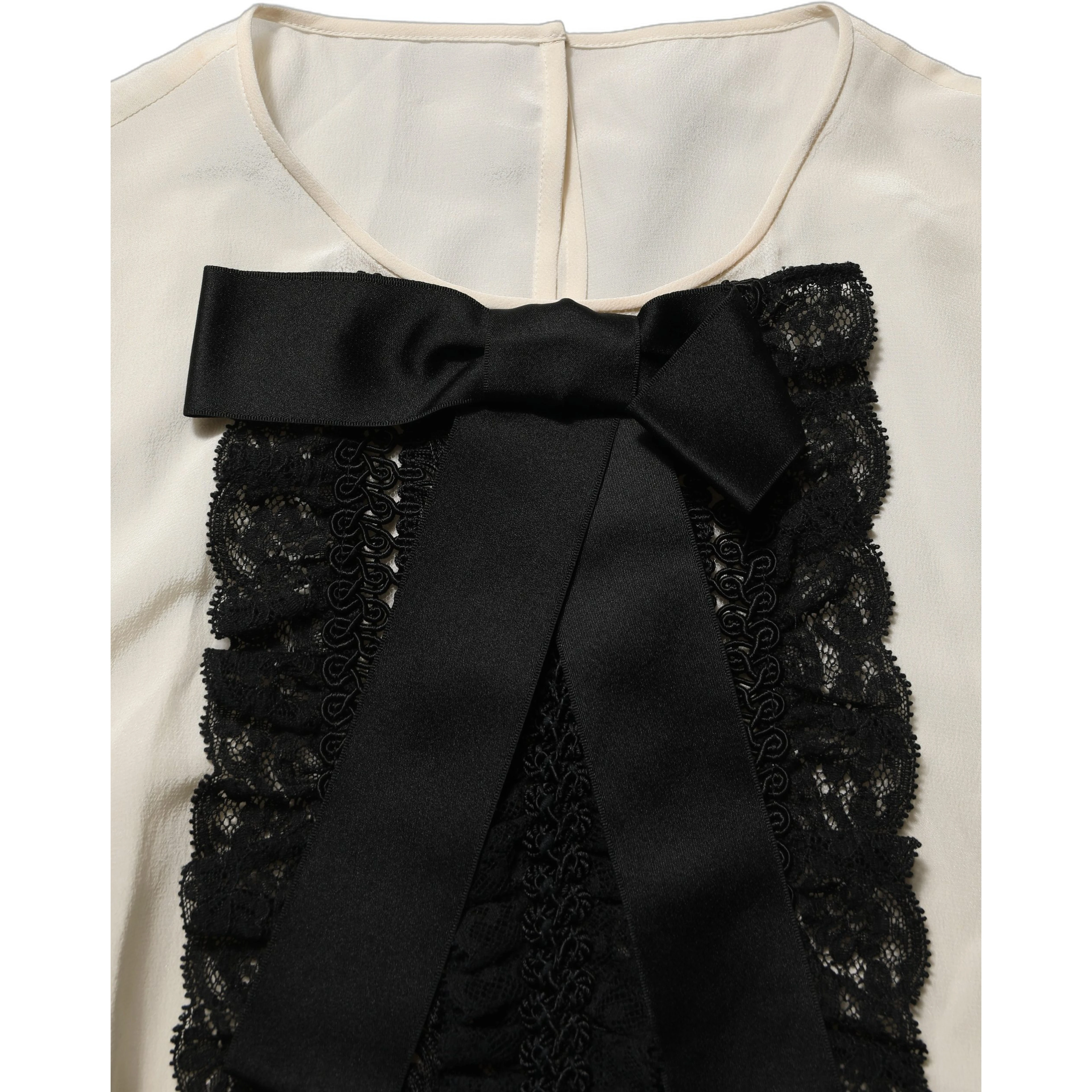 Beige Lace Trim Bow Short Sleeves Blouse Top