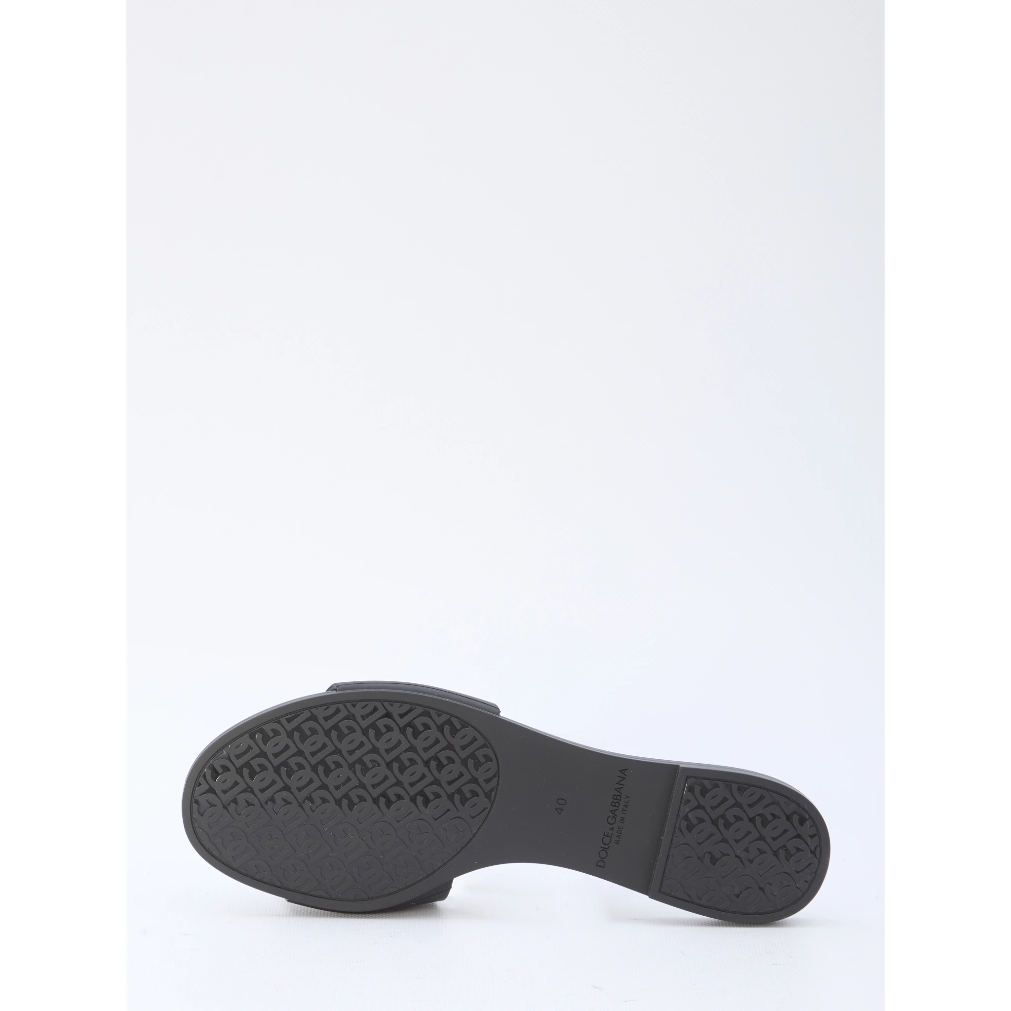 Rubber beachwear slides