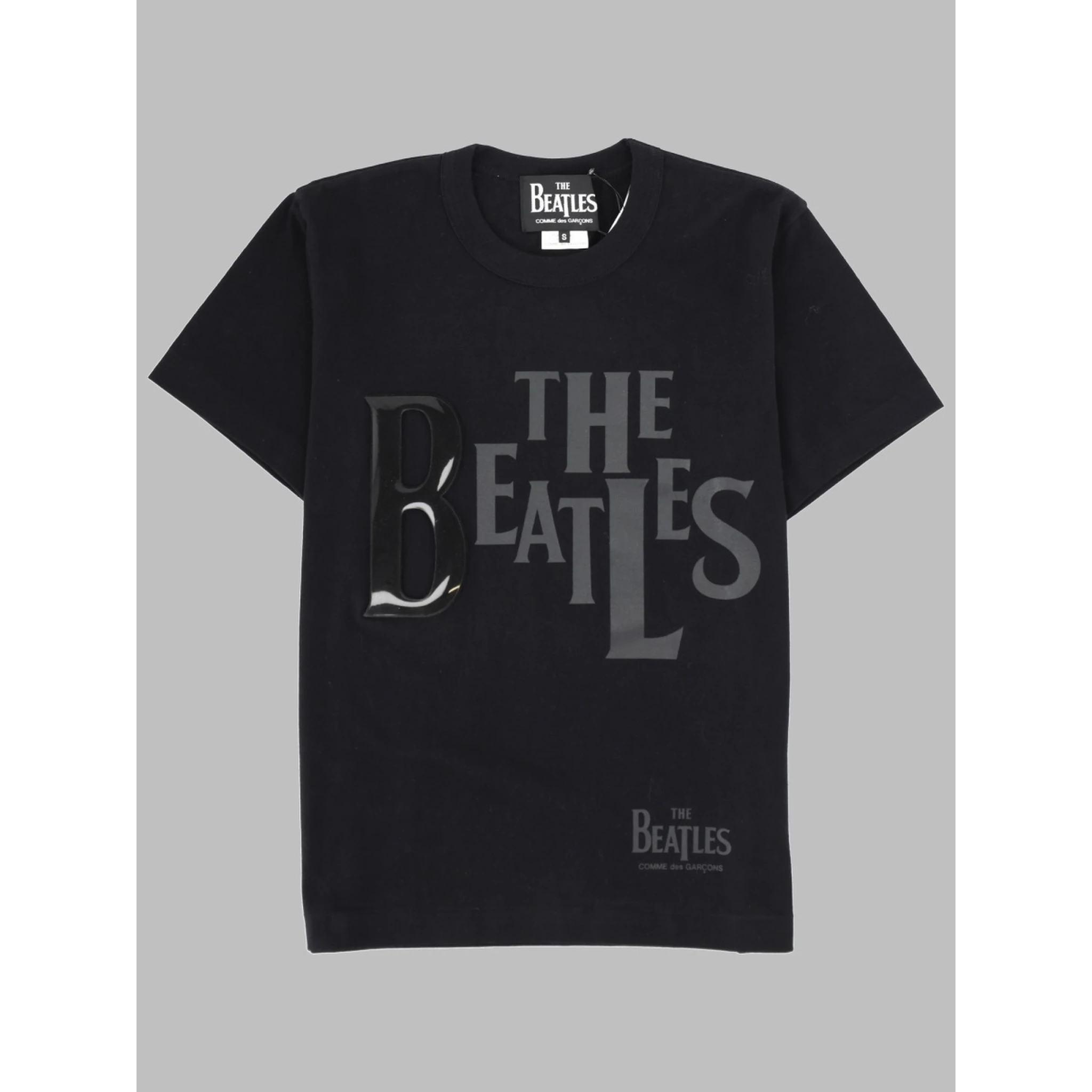 T-SHIRT CON STAMPA