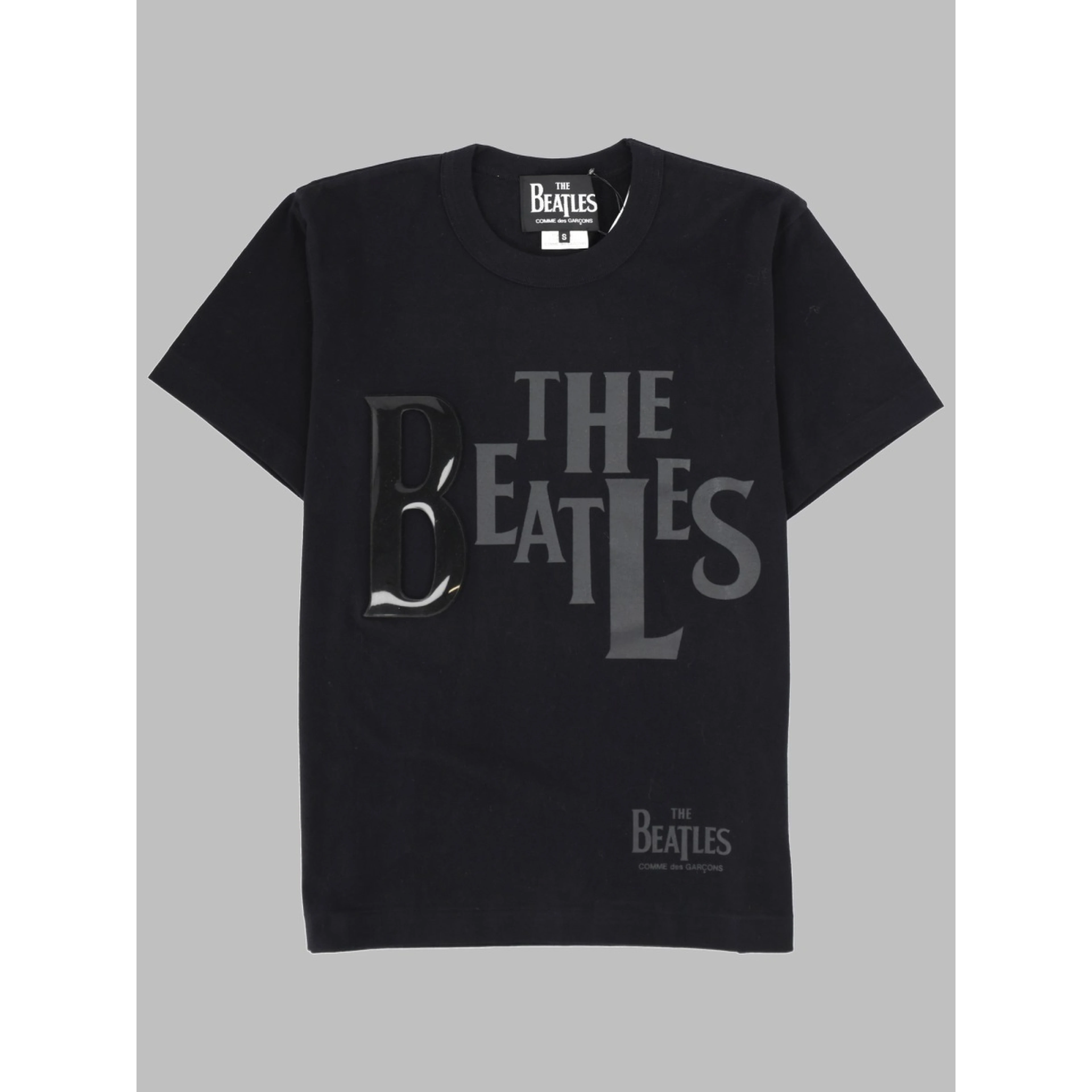 T-SHIRT CON STAMPA