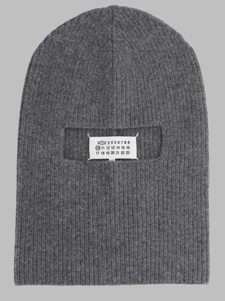 BALACLAVA IN LANA
