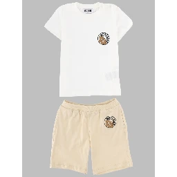 t-shirt and shorts
set