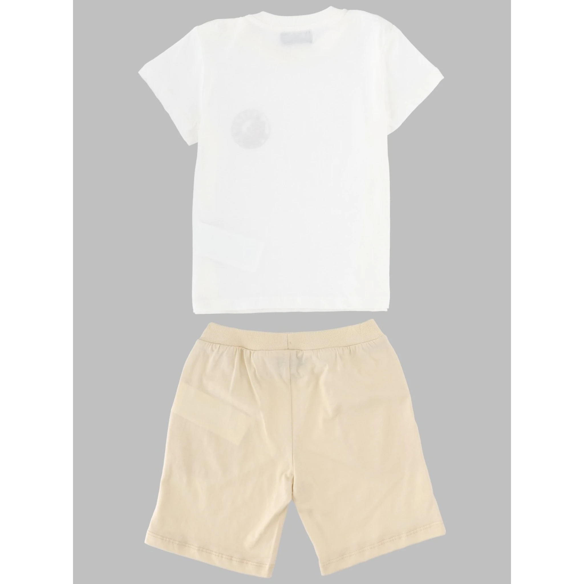 t-shirt and shorts
set