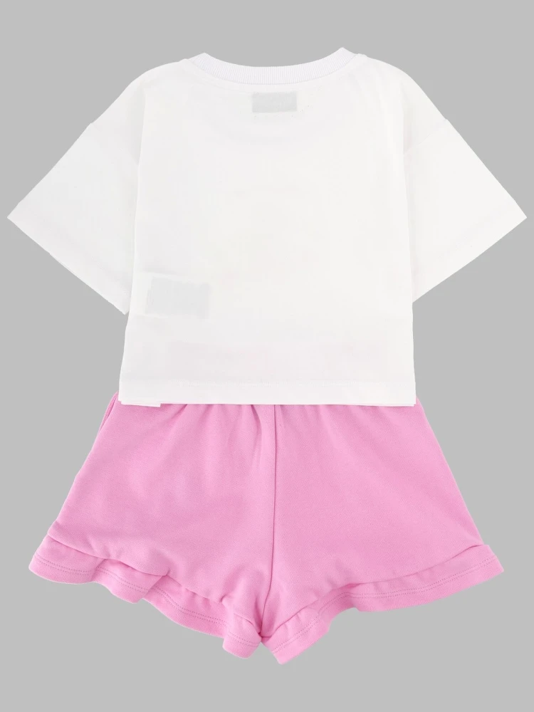 t-shirt and shorts
set alternative