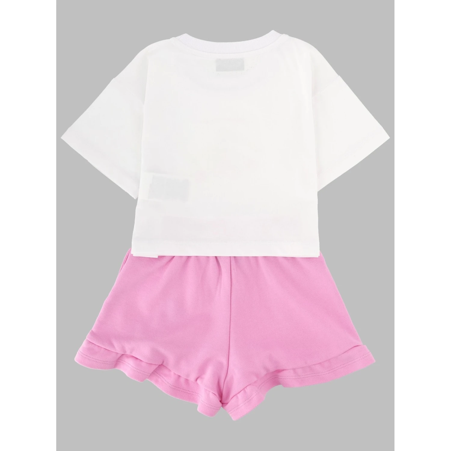 t-shirt and shorts
set
