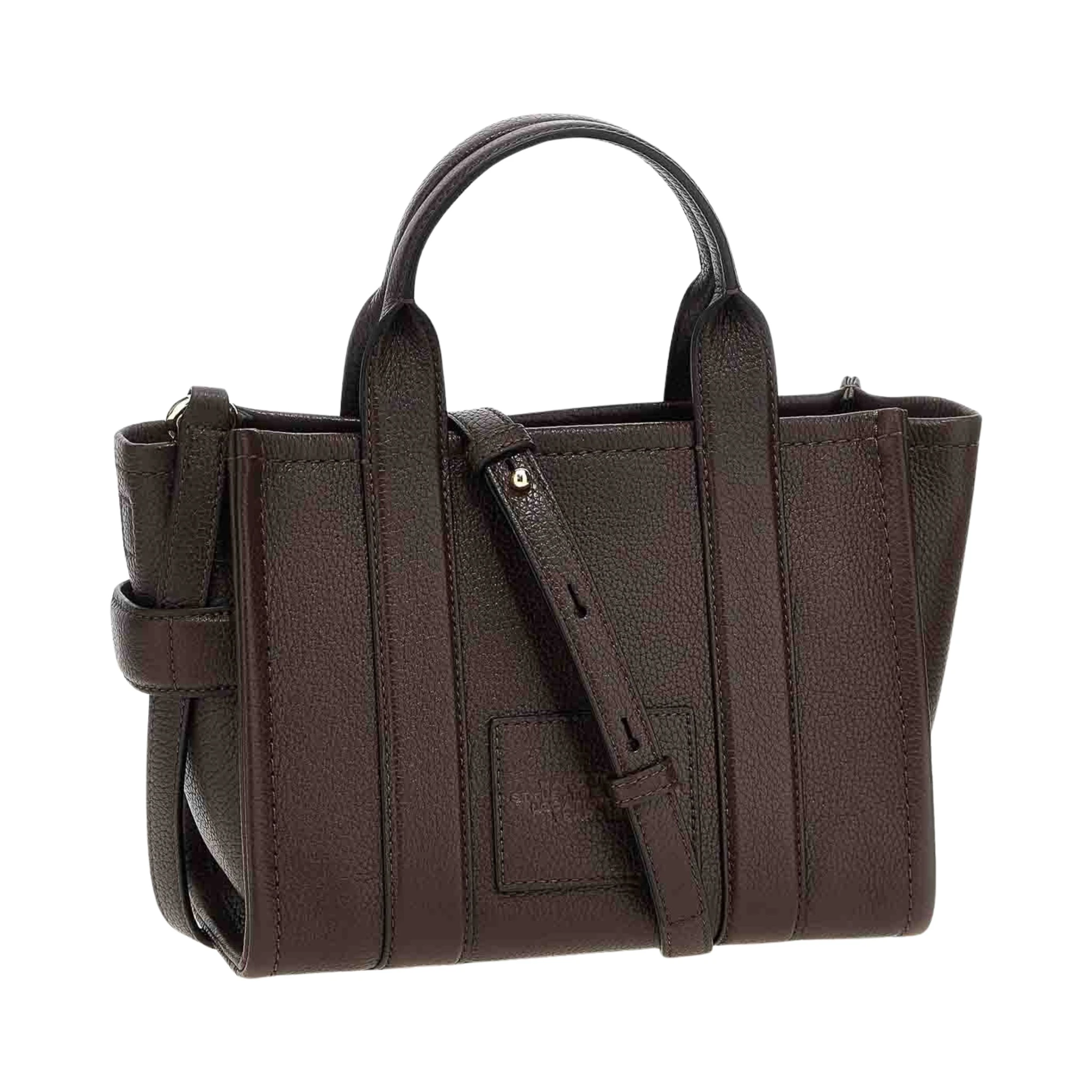 THE MEDIUM TOTE