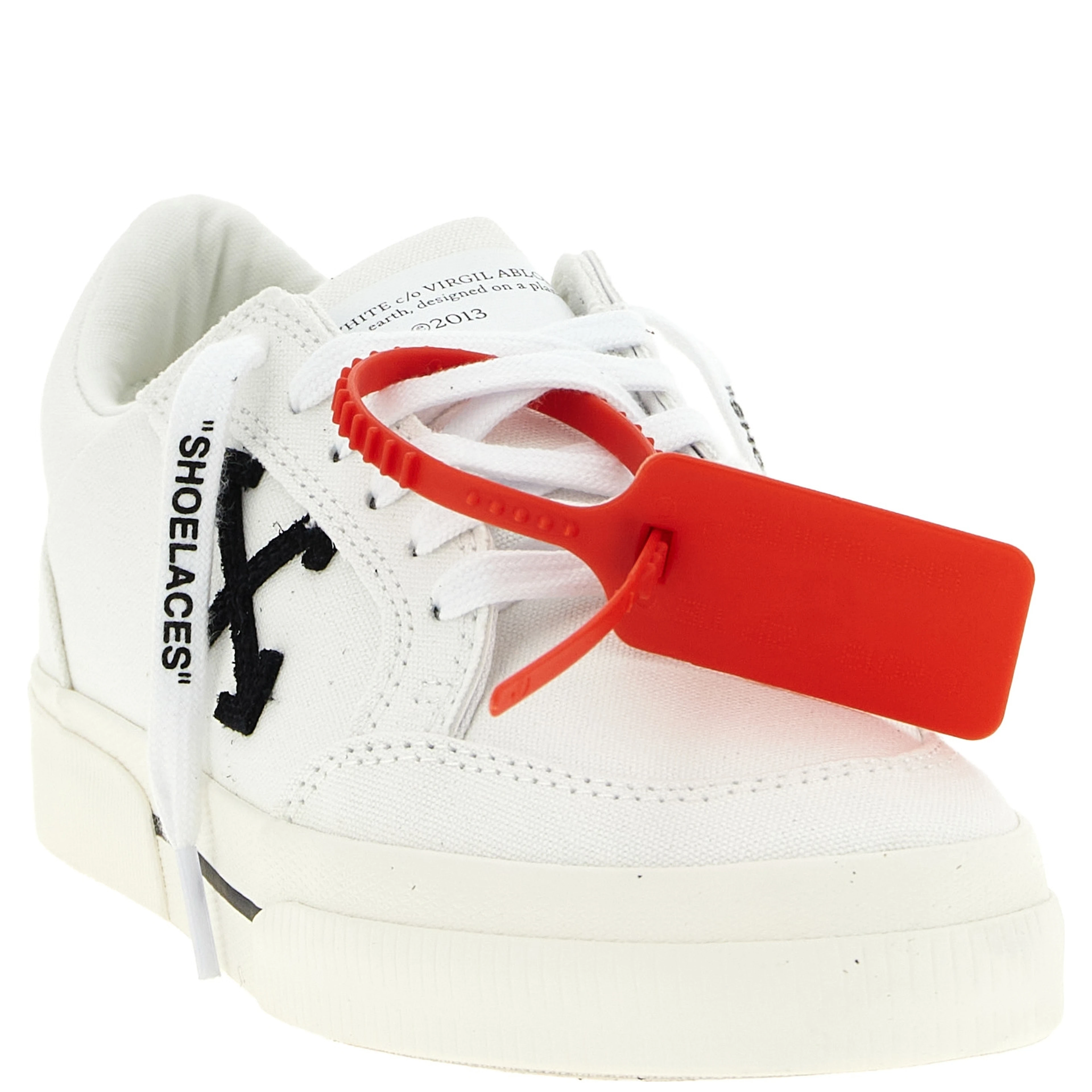 Bicolor Cotton Low Top Sneakers