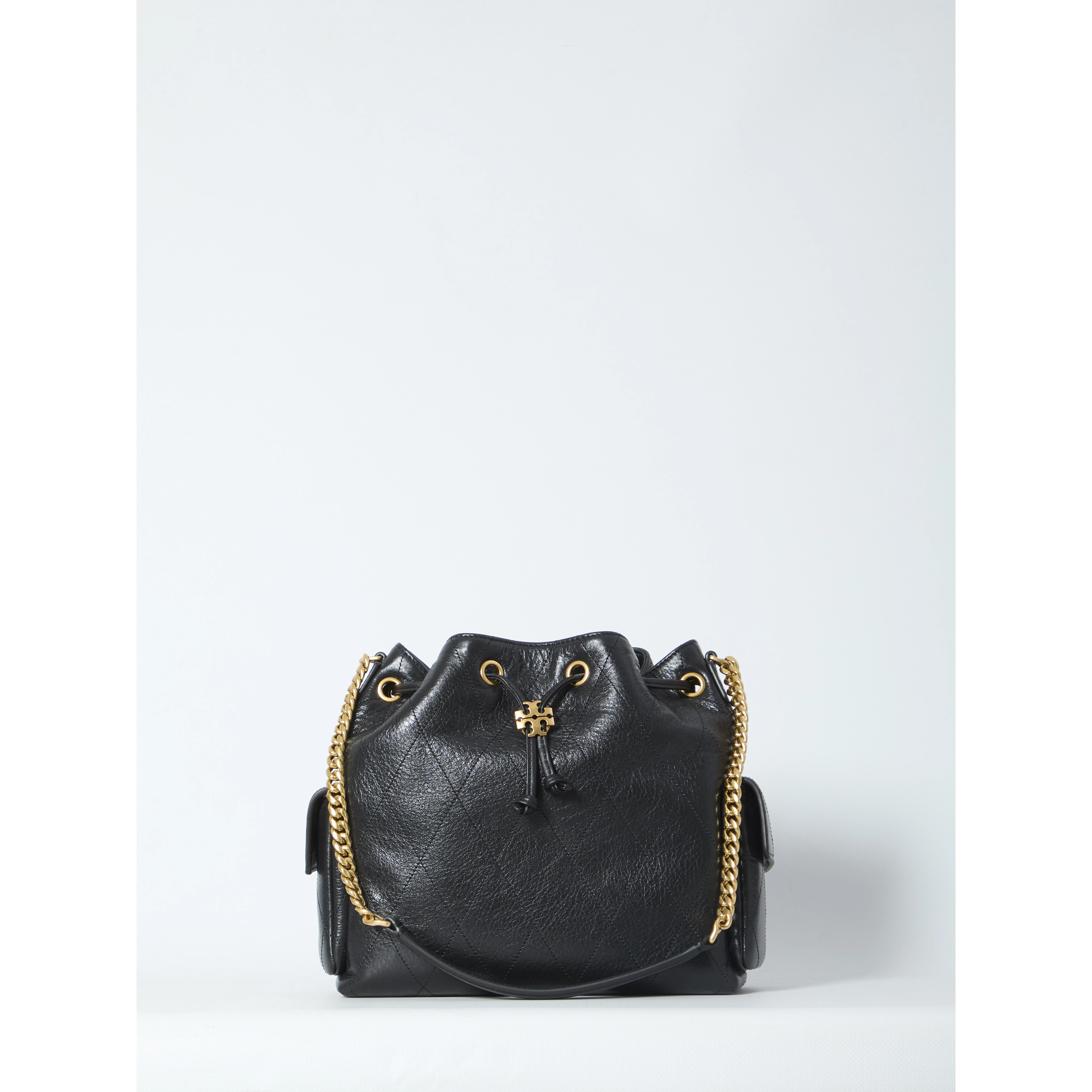 Charlie quilted drawstring bag