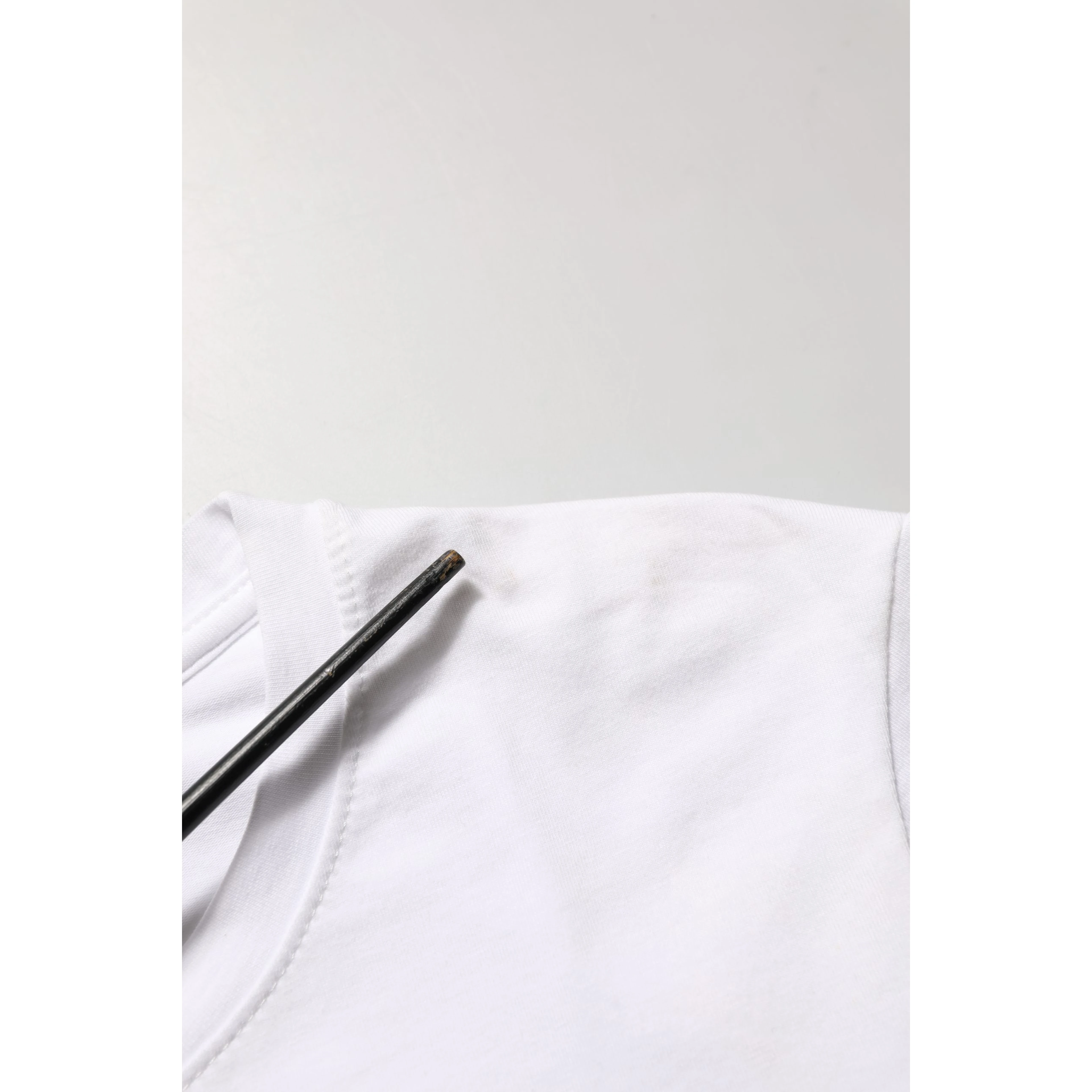 White Crew Neck Short Sleeves Embellished T-shirt