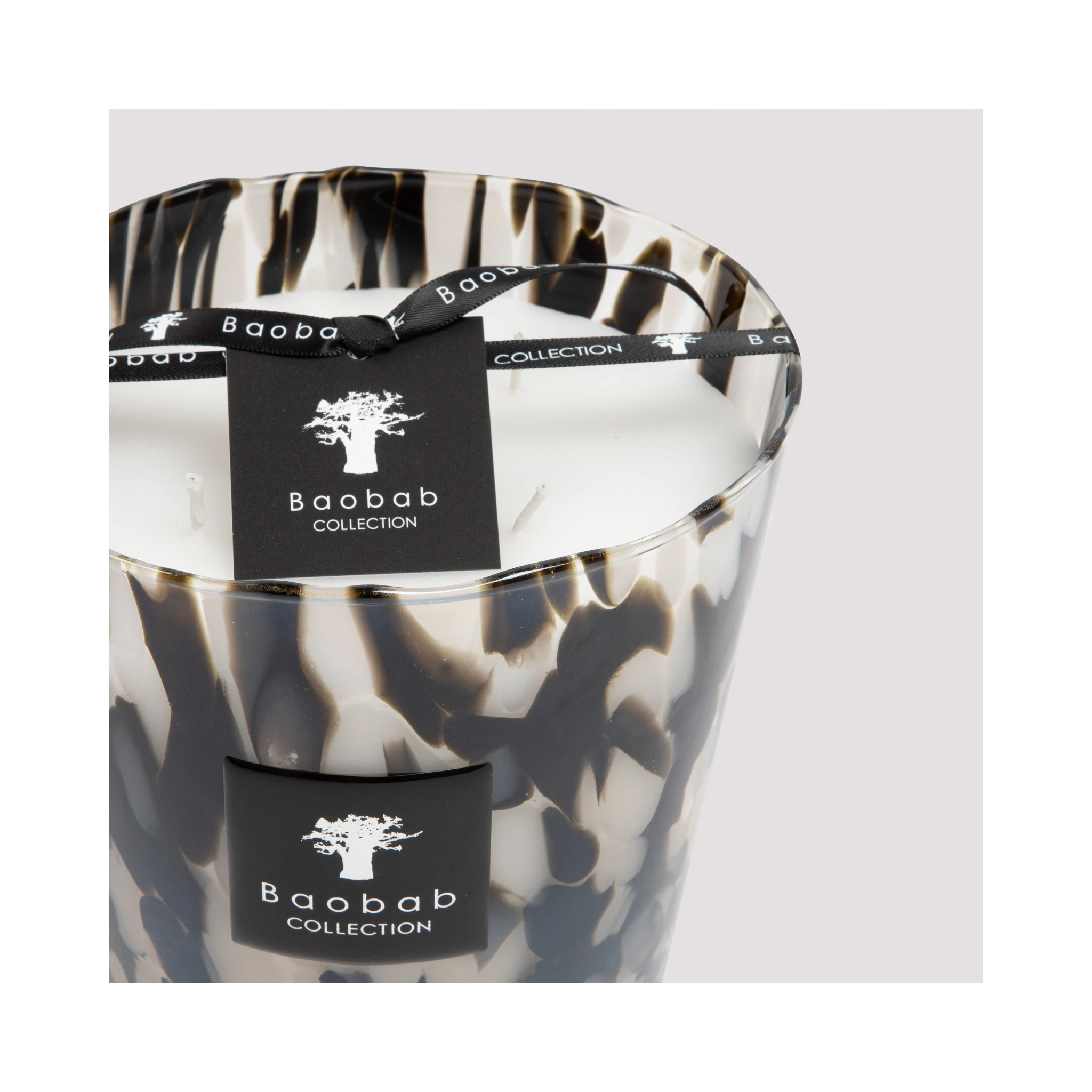 Baobab Collection Black Pearls Candle Max16