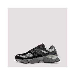 New Balance 9060 Sneakers