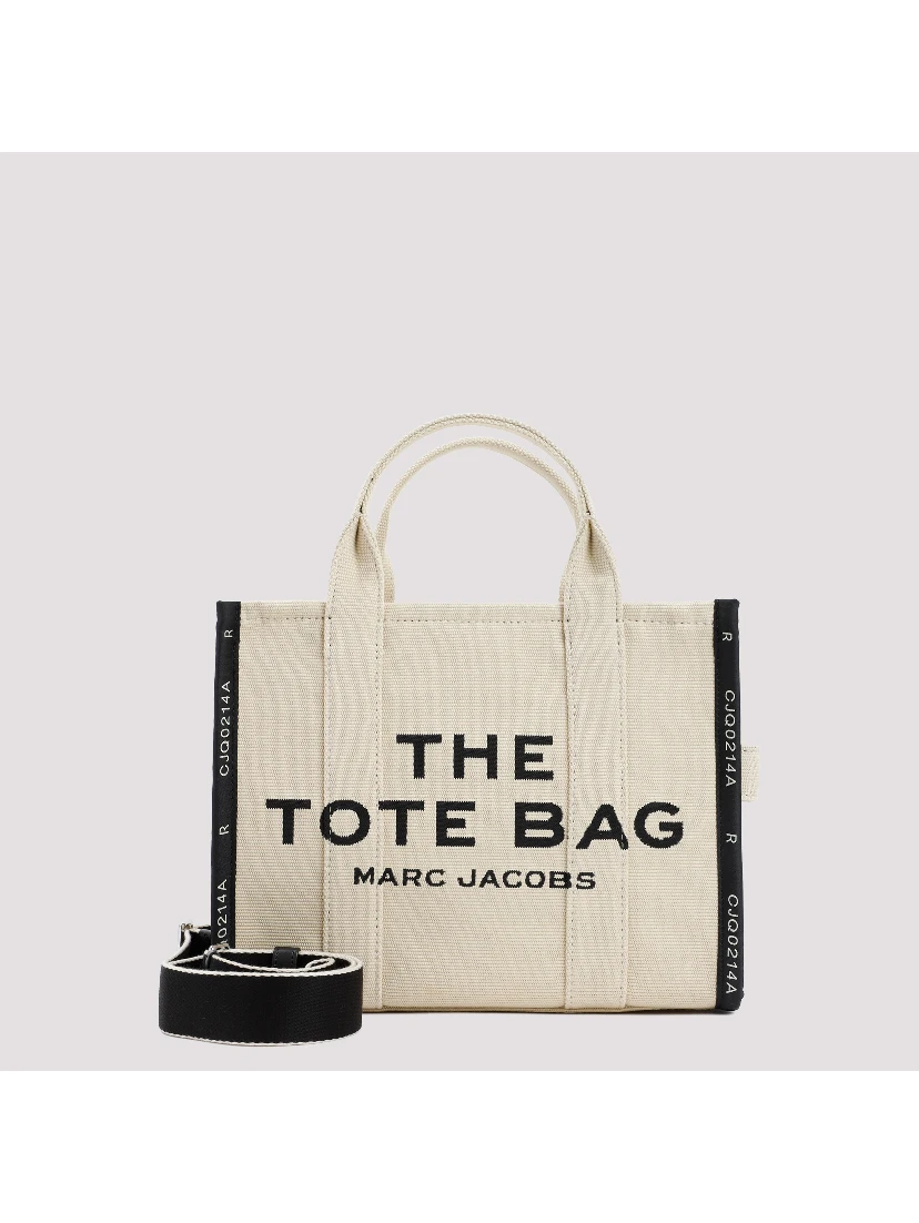 THE MEDIUM TOTE