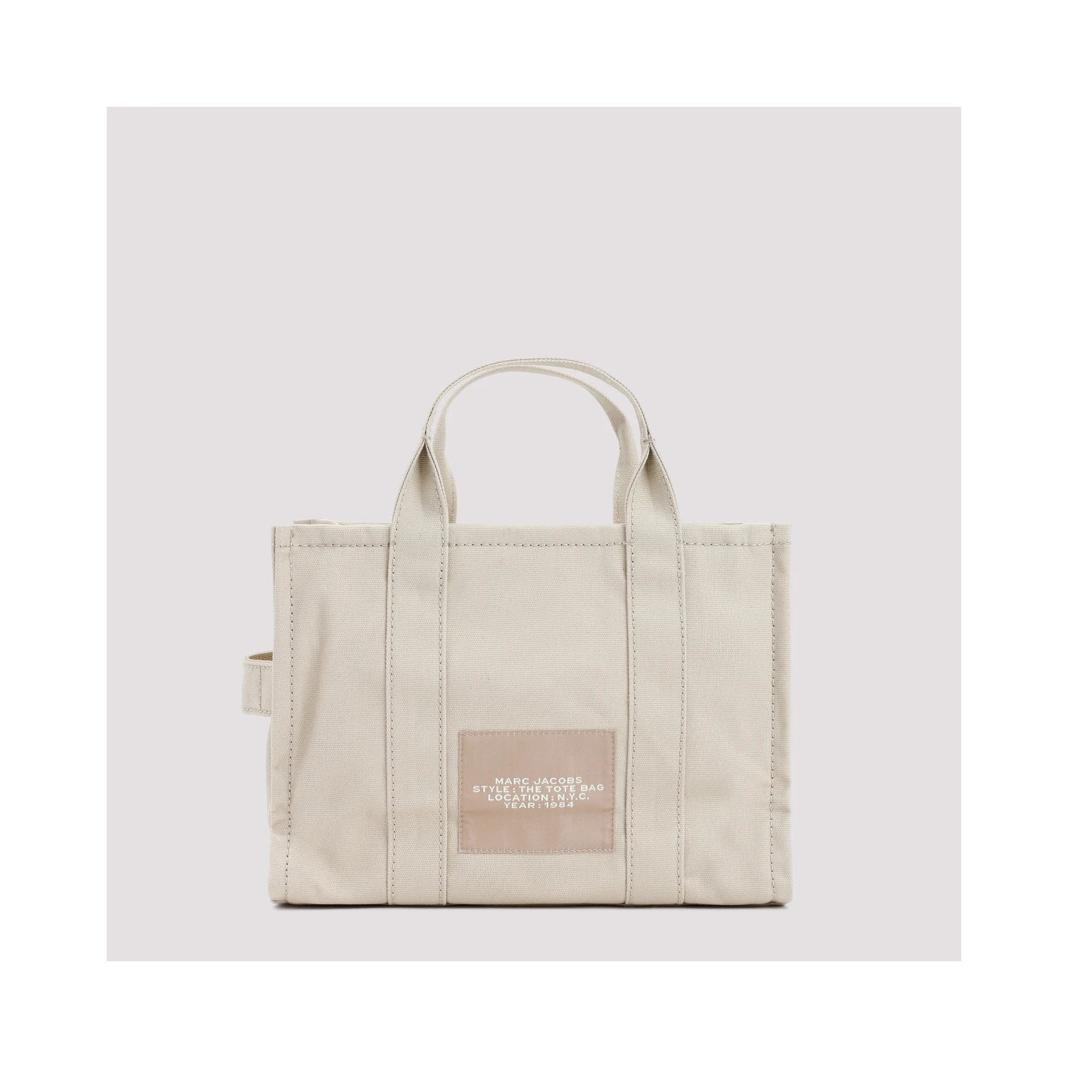 THE MEDIUM TOTE