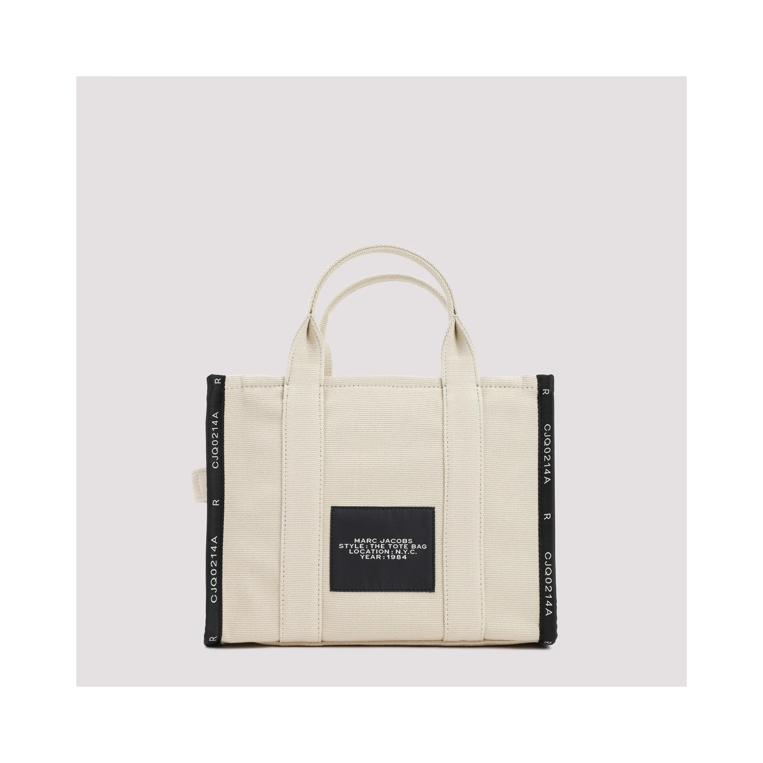 THE MEDIUM TOTE