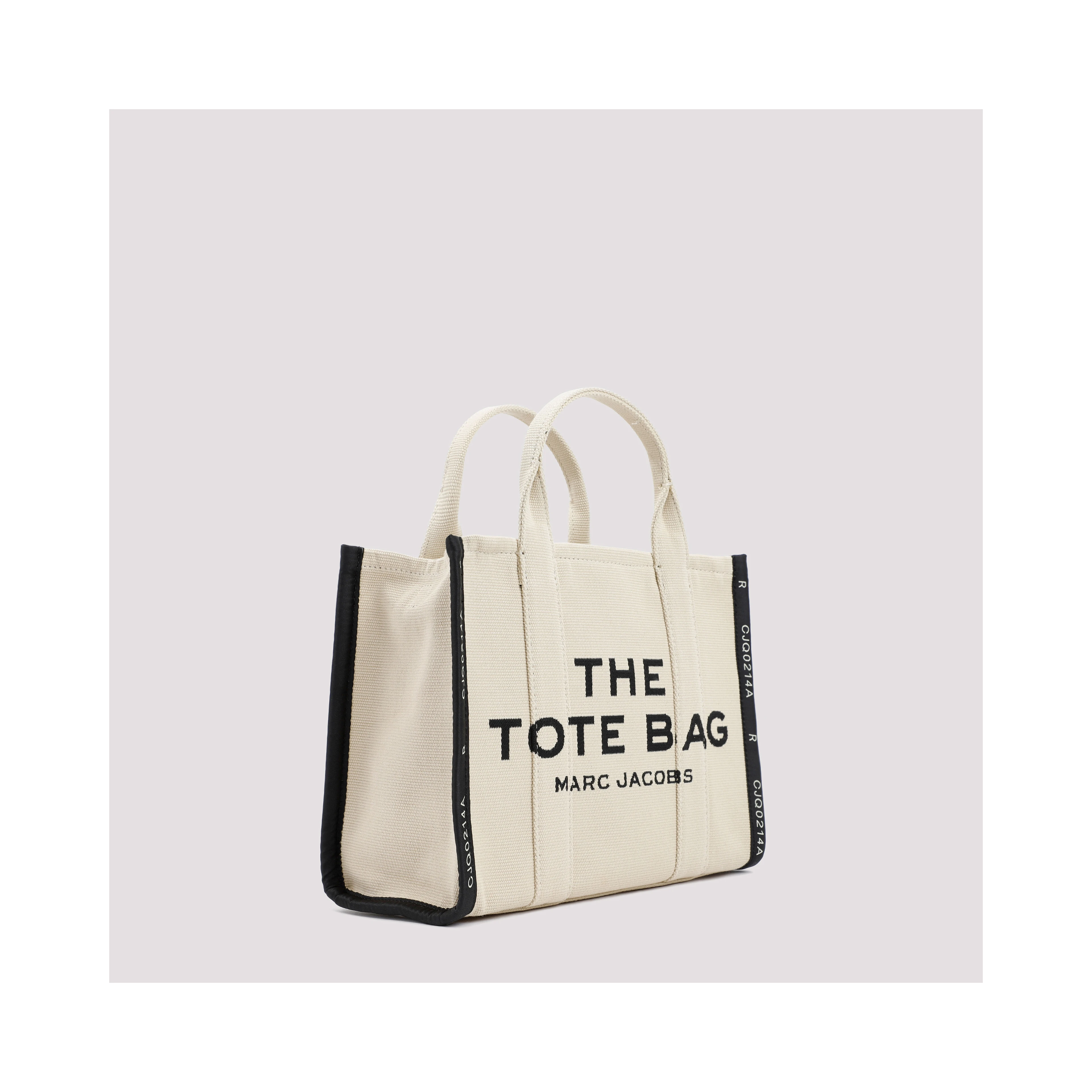 THE MEDIUM TOTE