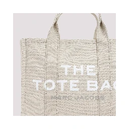 THE MEDIUM TOTE