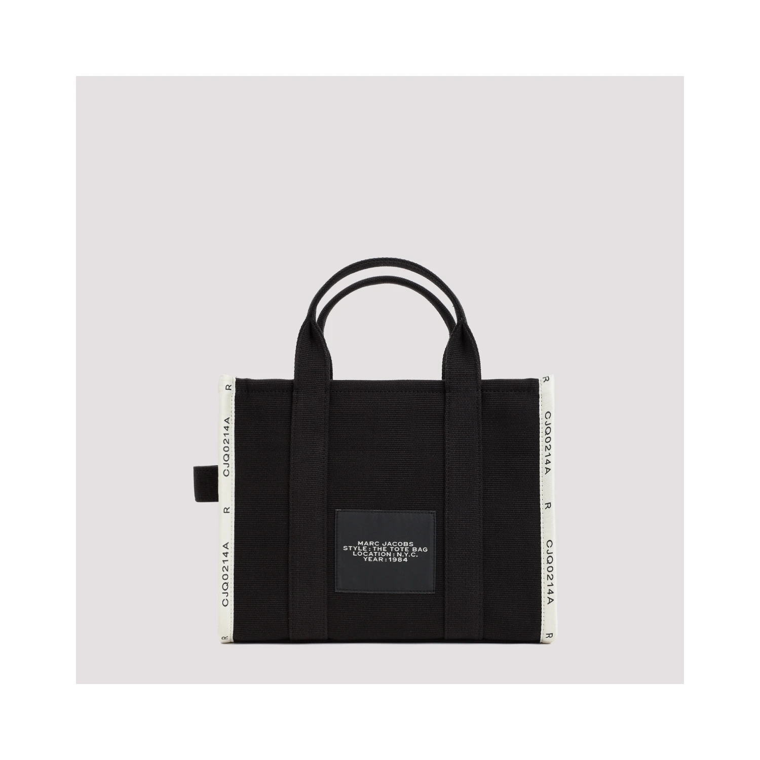 THE MEDIUM TOTE