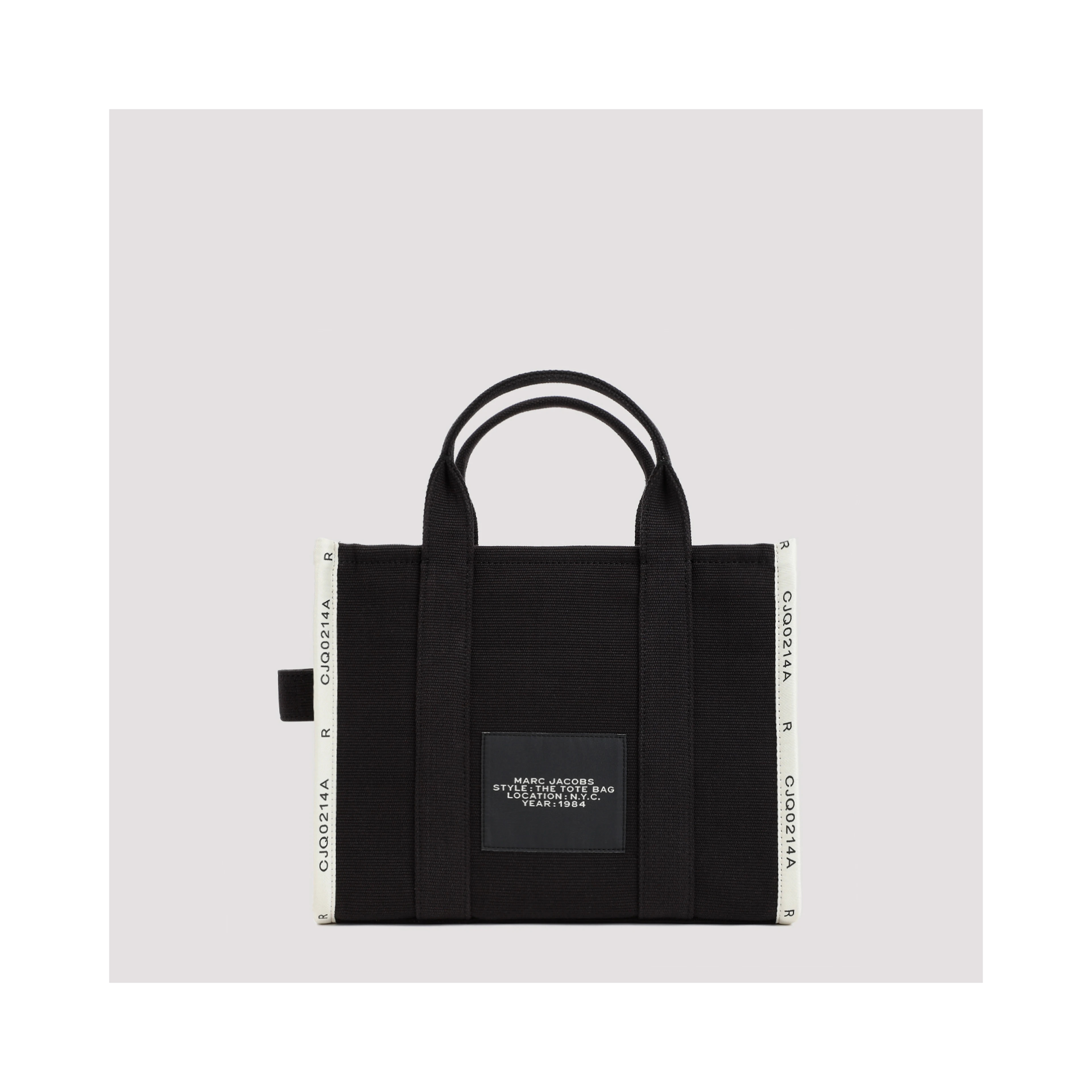 THE MEDIUM TOTE